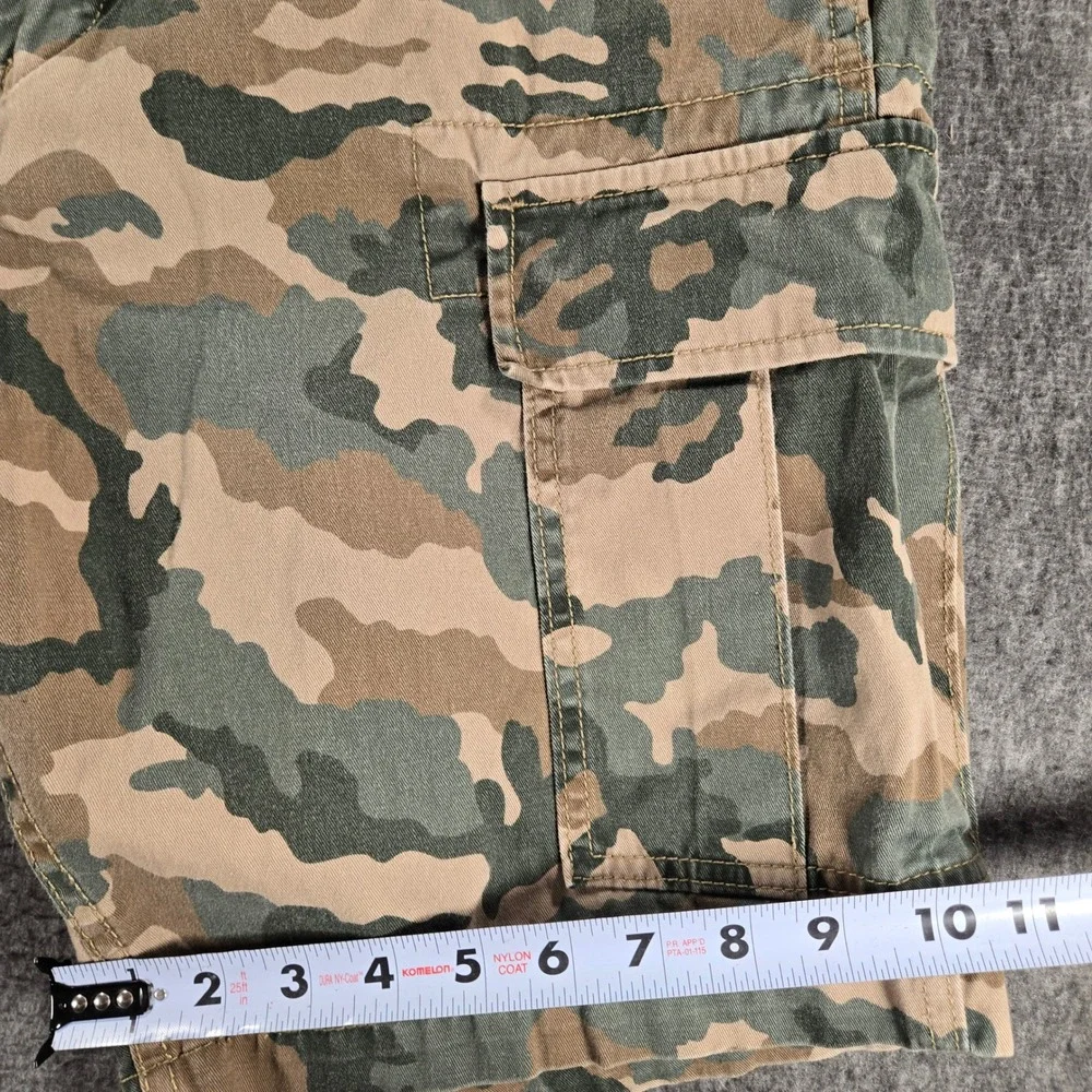 Levi's Cargo Shorts Mens 32 Camo Green Brown Cotton Multi Pocket Combat Utility